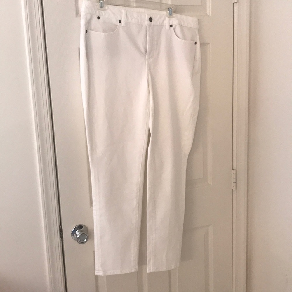 Talbots women’s heritage white jeans